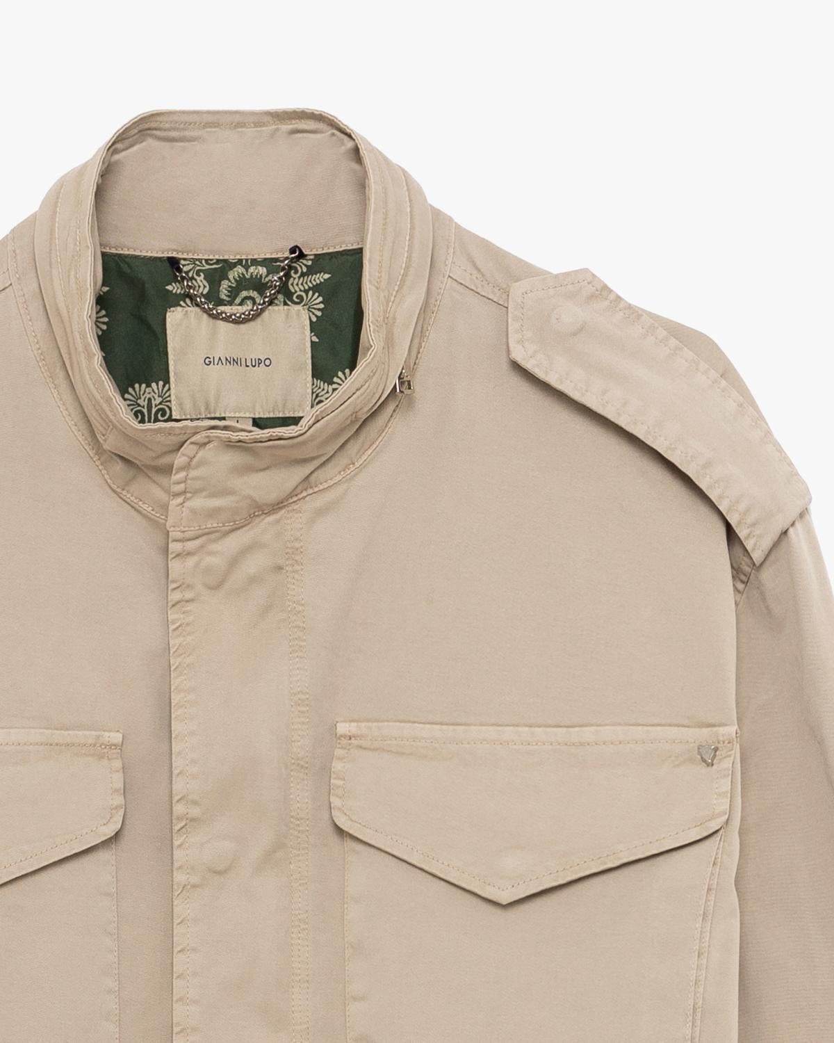 GIANNI LUPO SAHARIANA CON TASCONI